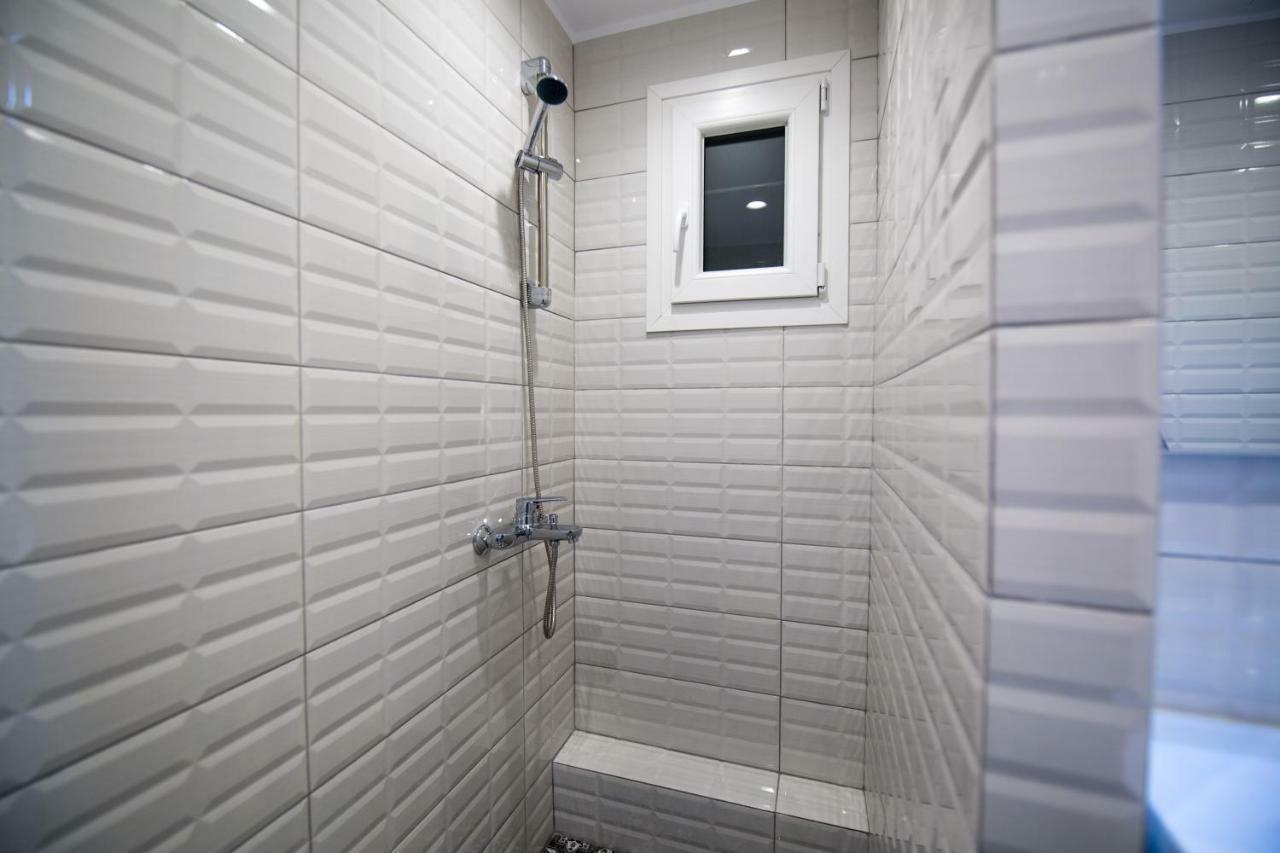 White Lux Apartment For 2 Vipgreece Athen Eksteriør bilde